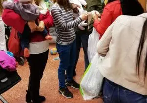 Intercambios de ropa madres adolescentes Preinfant scaled